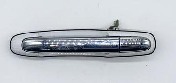 Hyundai Grandeur XG 07/1999-2005 Door Handle Outer Rear Left Passenger Side