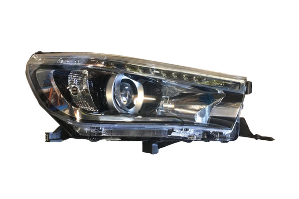 Toyota Hilux TGN/GUN/GGN SR5 RUGGED RUGGED X ROUGE 07/2015-02/2020 Headlight Right Hand Side Xenon