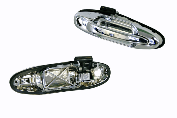 Toyota Landcruiser 100 Series 04/1998-07/2007 Front Outer Door Handle Right Hand Side Chrome