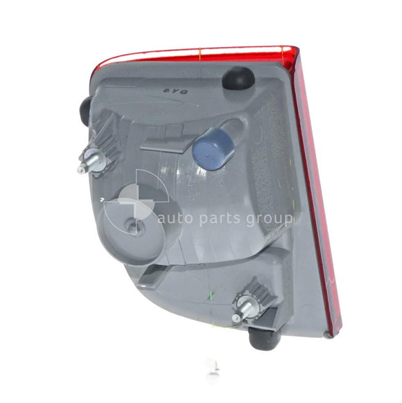 Toyota Landcruiser UZJ200 VDJ200 Sahara VX 03/2012-09/2015 Rear Bar Lamp Right Hand Side (Copy)