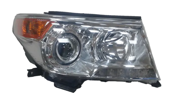 Toyota Landcruiser UZJ200, VDJ200 01/2012-09/2016 Headlight Right Hand Side