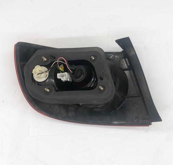 Hyundai Elantra XD 2000-2003 Tail light Right Hand Side Hatch