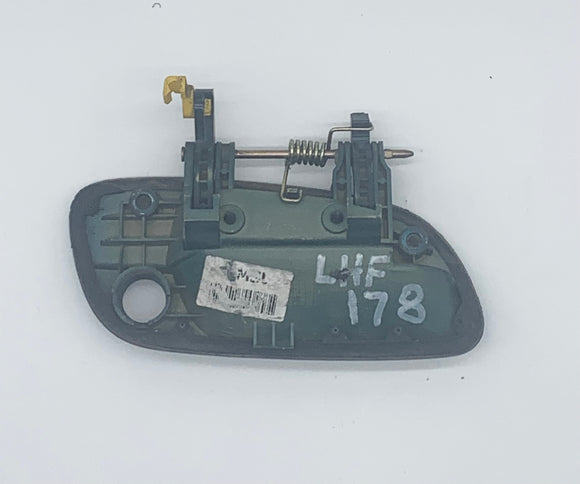 Hyundai Elantra XD 11/2000-07/2006 Outer Door Handle Front Left Hand Side