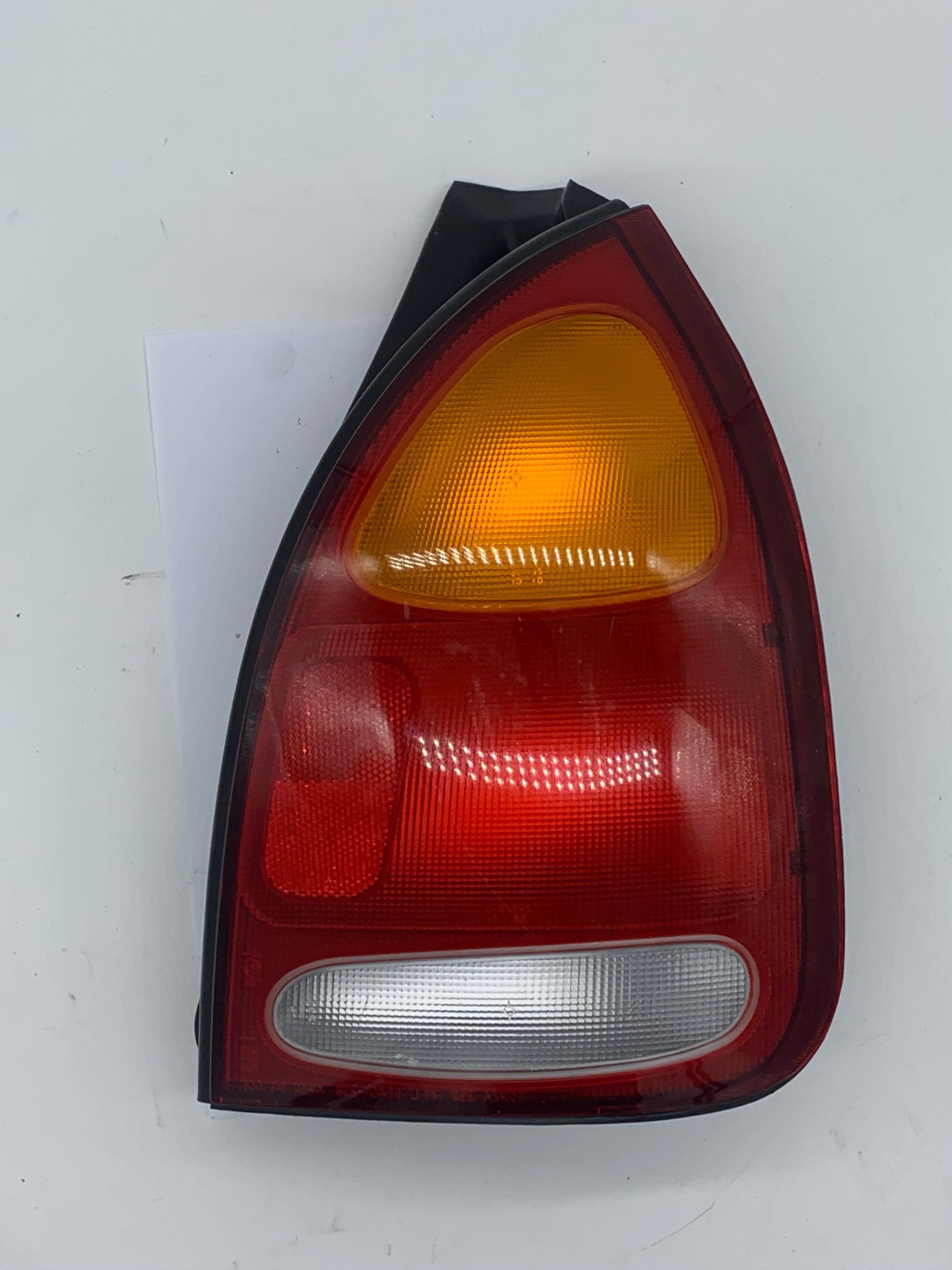 Hyundai Lantra J2 9/1994-12/1998 Wagon Tail Light Right Hand Side