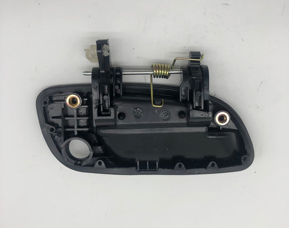 Hyundai Elantra XD 2000-2006 Outer Door Handle Front Left Hand