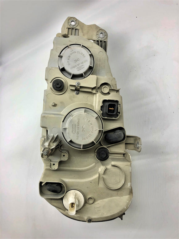 Kia Carnival KV11 2000-2006 Headlight Right Hand Drivers Side