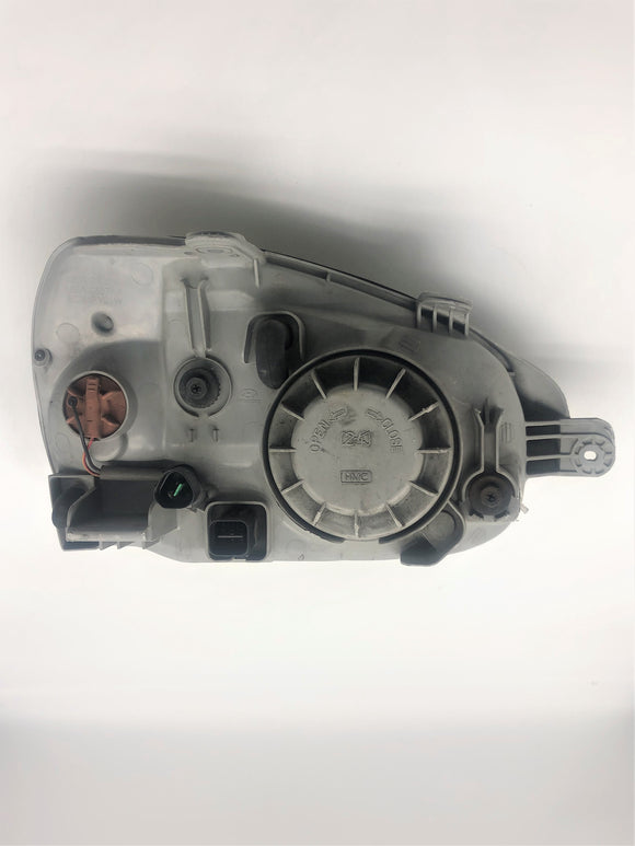 Hyundai Santa Fe 2000- 2006 Headlight Left Hand Side