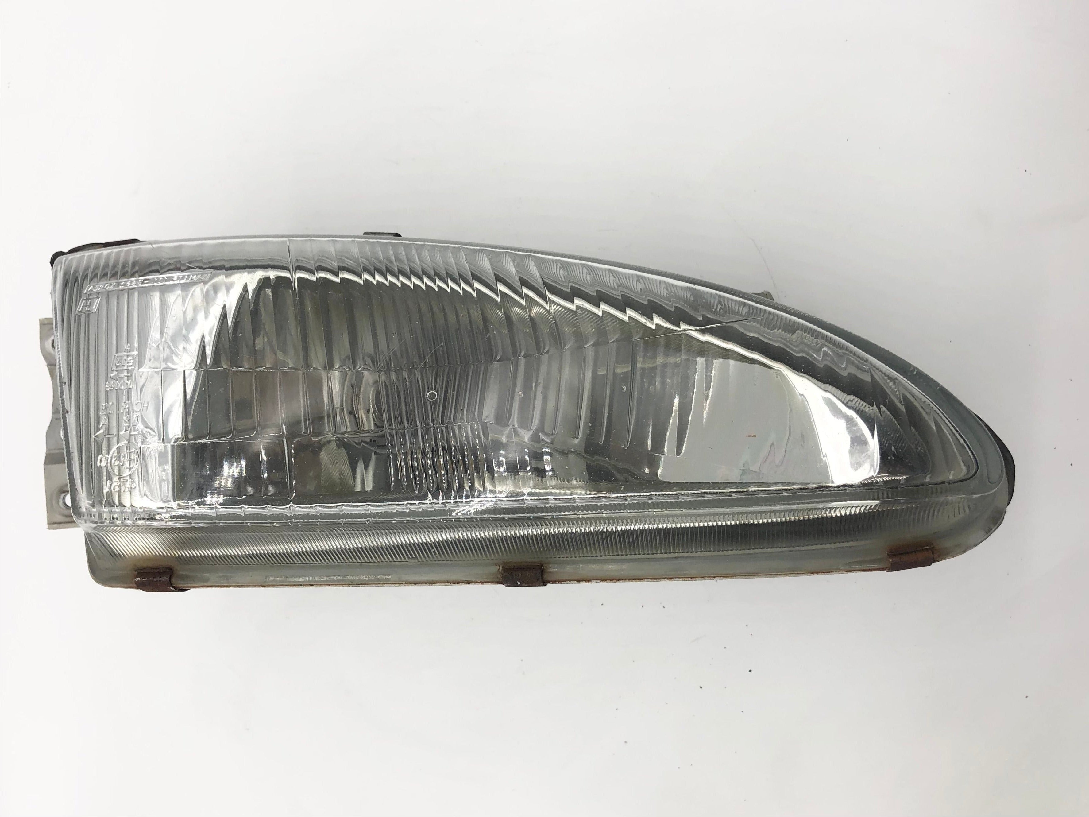 Hyundai Lantra J1 1996-2000 Headlight Right Hand Side