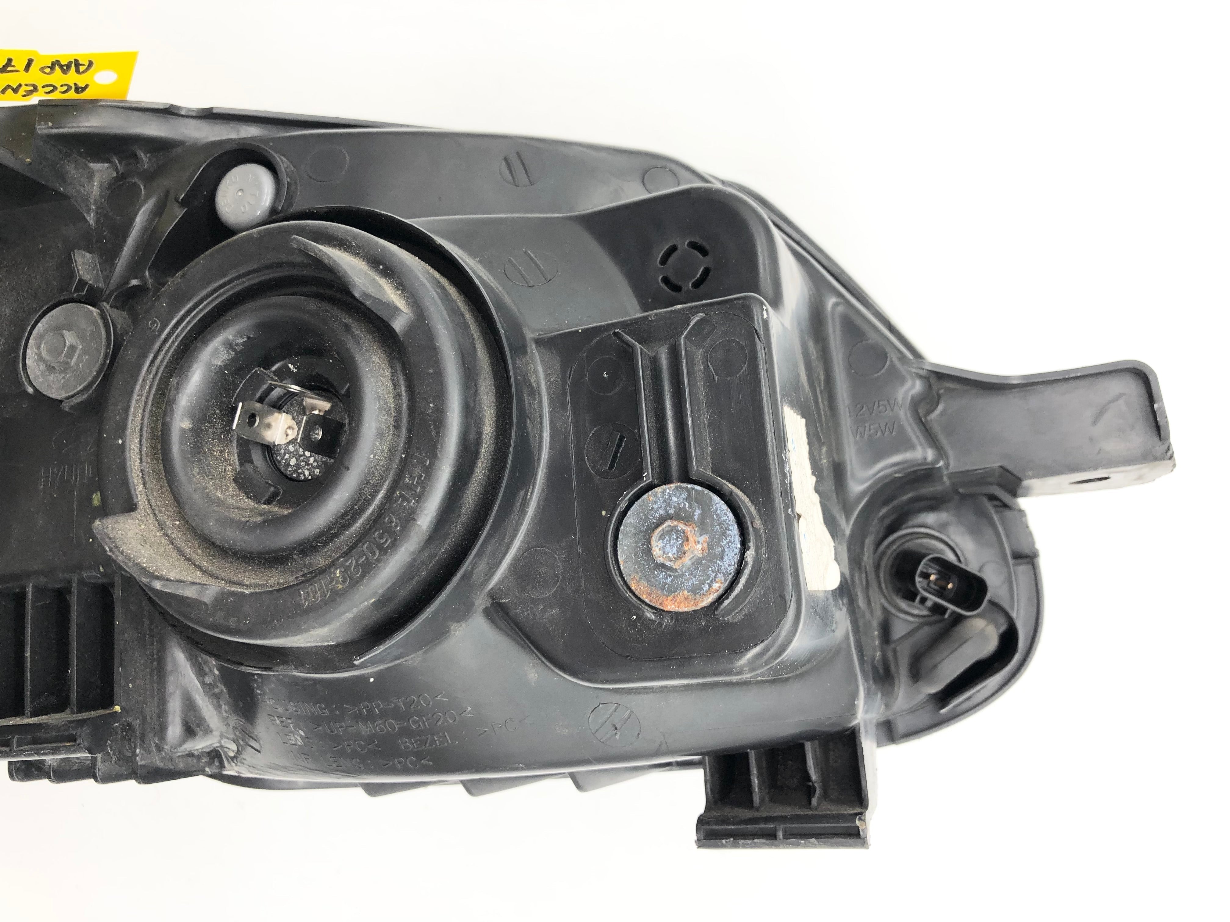 Hyundai Accent LC 2000-2006 Headlight Left Hand Side