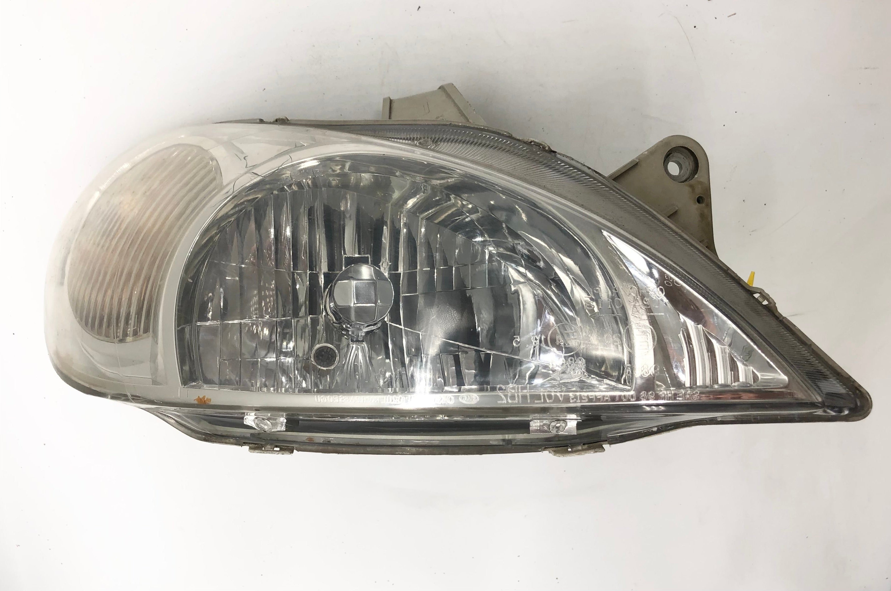 Kia Rio BC 2000-2003 Headlight Right Hand Drivers Side