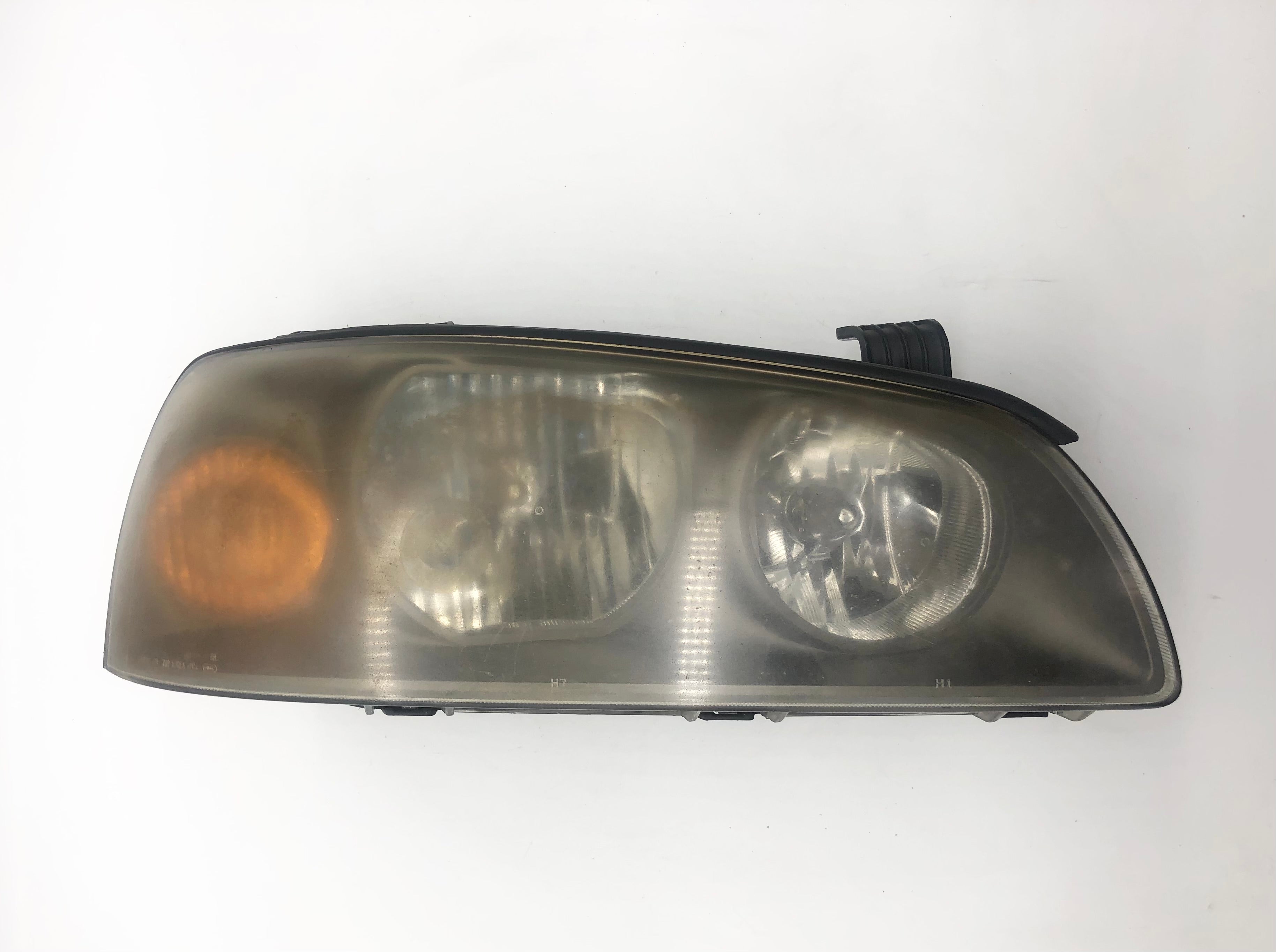 Hyundai Elantra XD 09/2003-07/2006 Headlight Right Hand Side