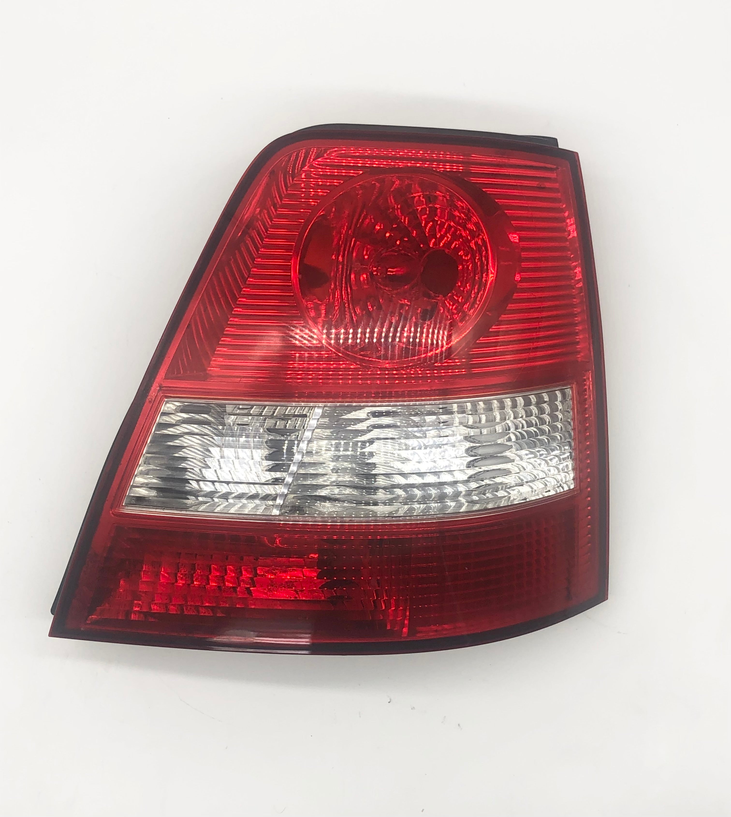 Kia Sorento BL 2002-2006 Tail light Left Hand Passenger Side