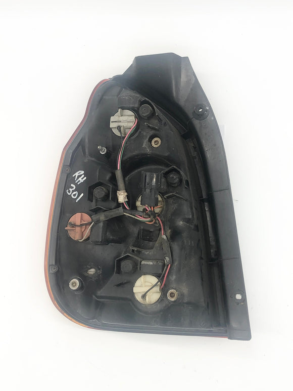 Hyundai Terracan HP 07/2001-11/2003 Taillight Right Hand Side