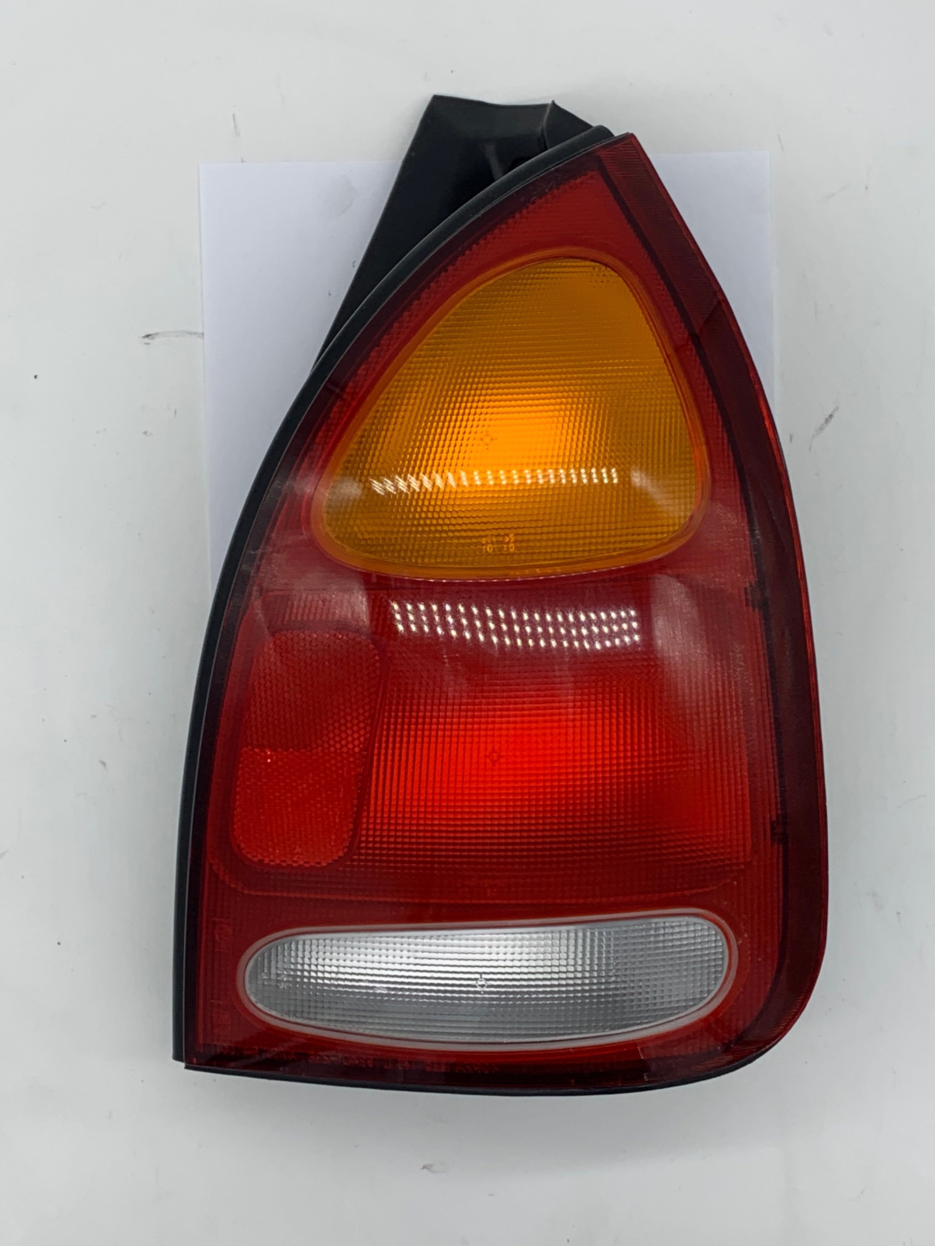 Hyundai Lantra J2 9/1994-12/1998 Wagon Tail Light Right Hand Side