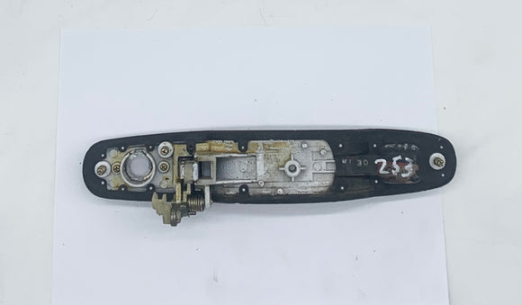Hyundai Grandeur XG 07/1999-2002 Door Handle Outer Right Hand Side
