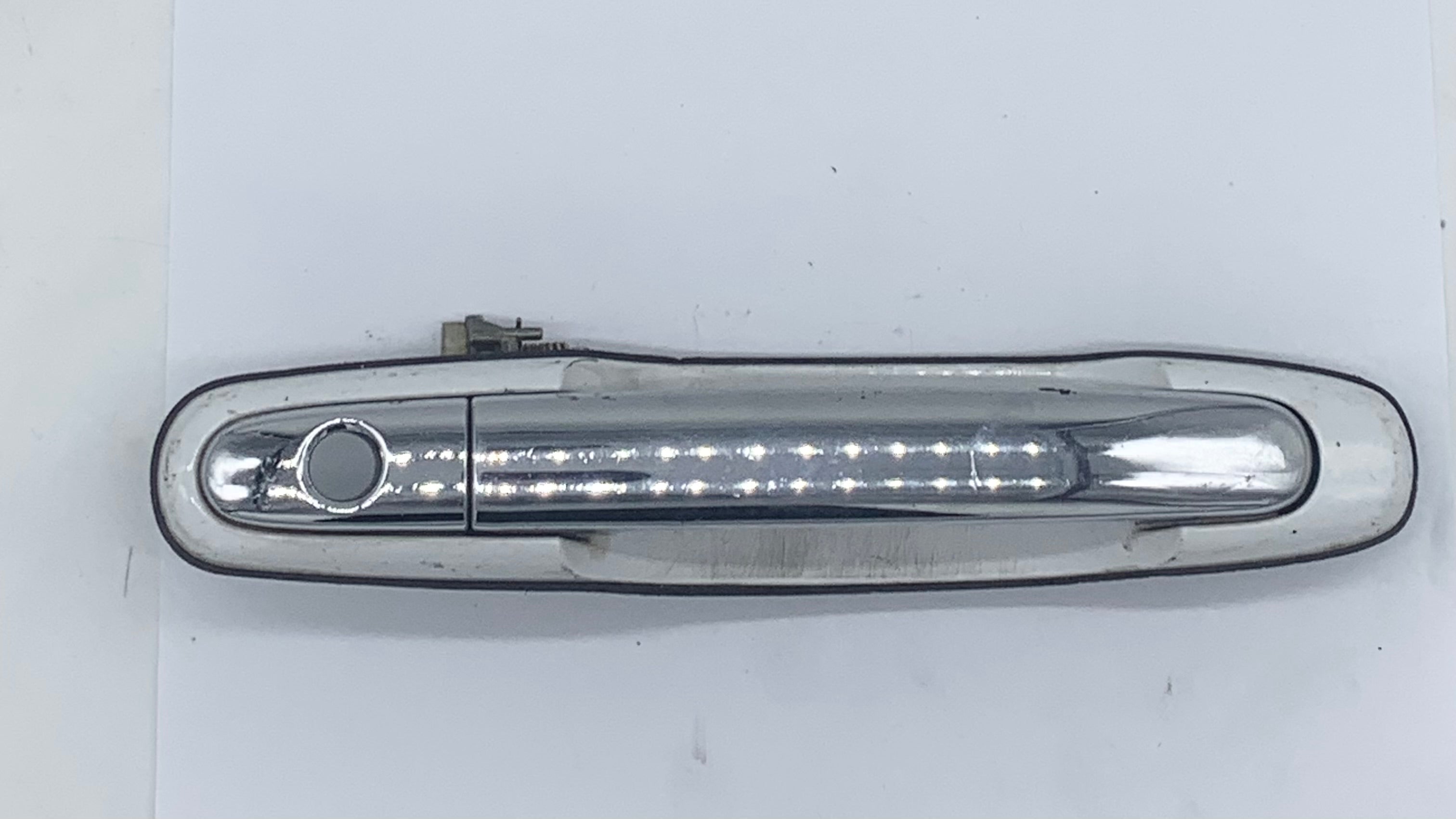 Hyundai Grandeur XG 07/1999-2002 Door Handle Outer Right Hand Side