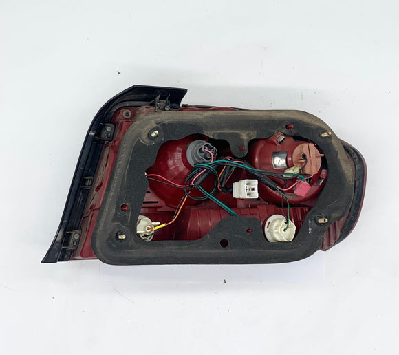 Hyundai Sonata EF 06/2001-11/2004 Tail Light Left Hand Passenger Side