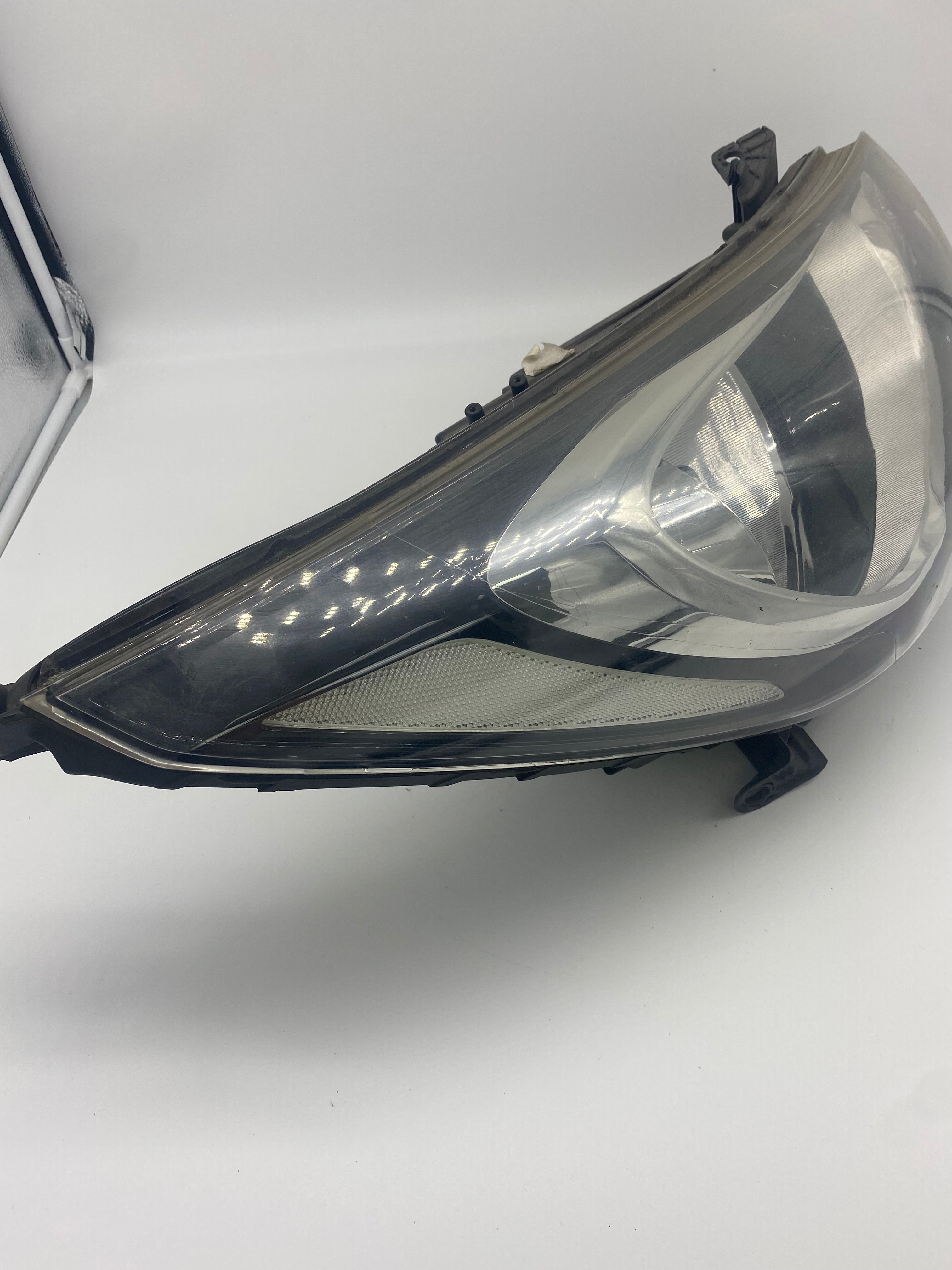 Hyundai Accent RB 2011-2014 Head Light Left Hand Side - 0