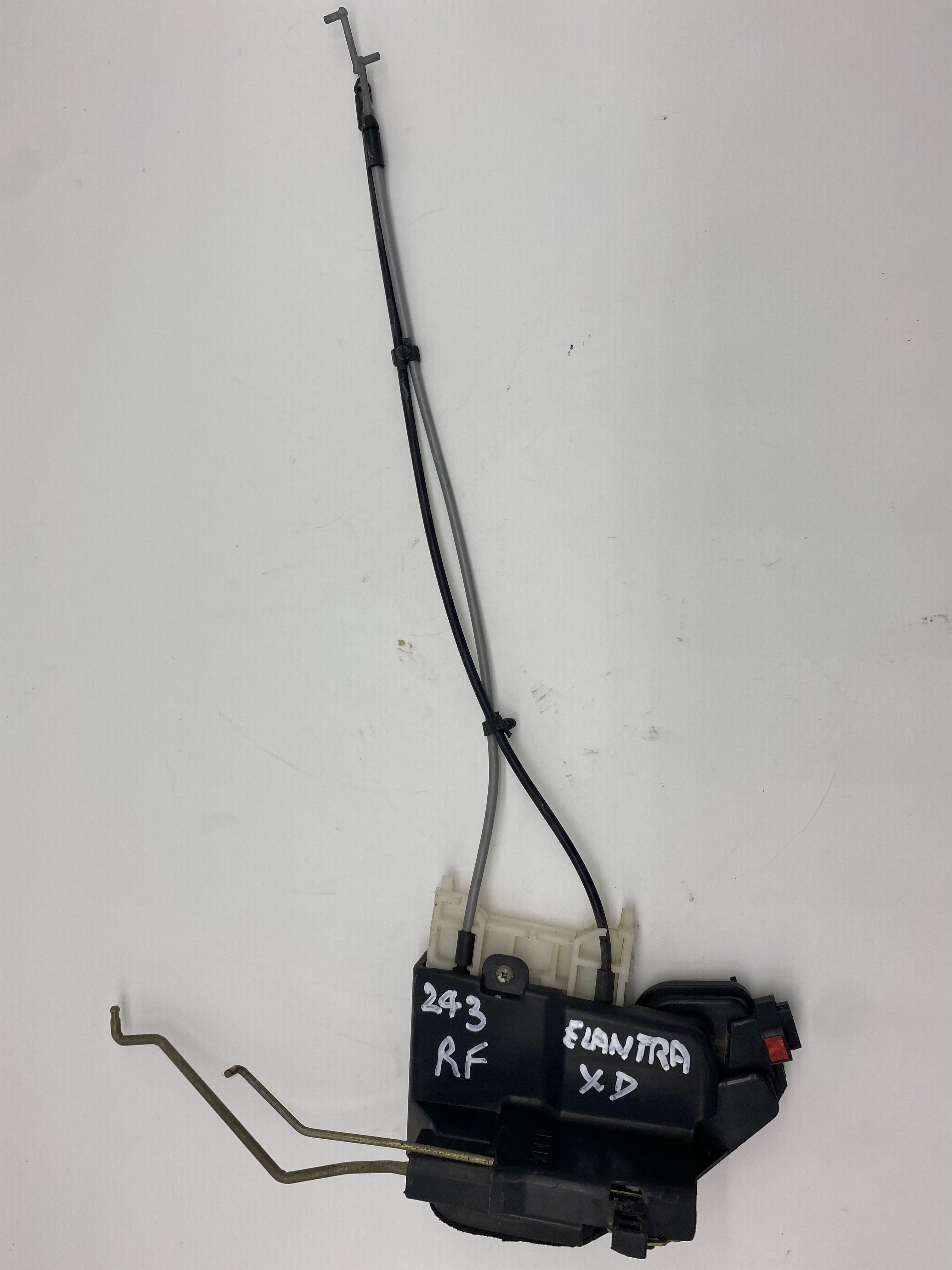 Hyundai Elantra XD 2000-2006 Door Lock Actuator Front Right Hand Side