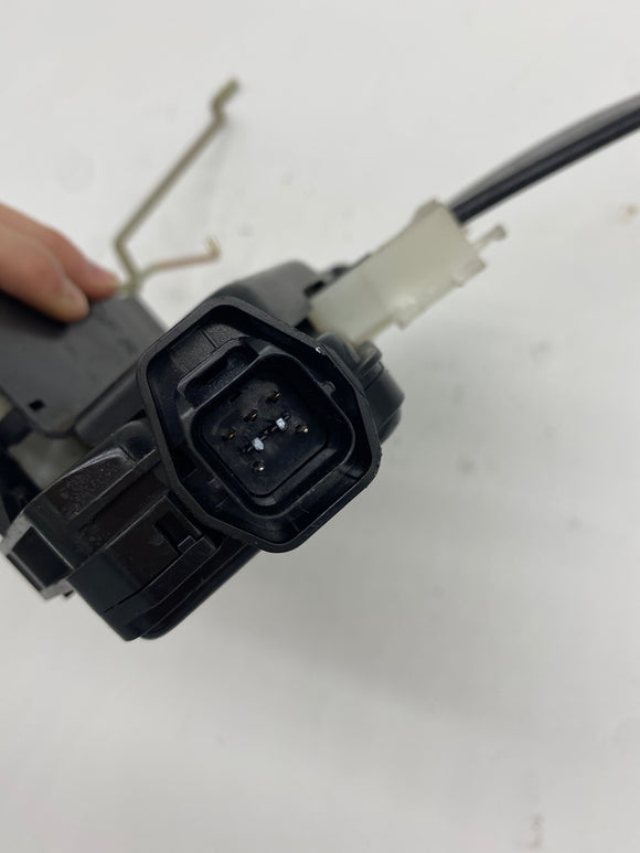 Hyundai Elantra XD 2000-2006 Door Lock Actuator Front Right Hand Side