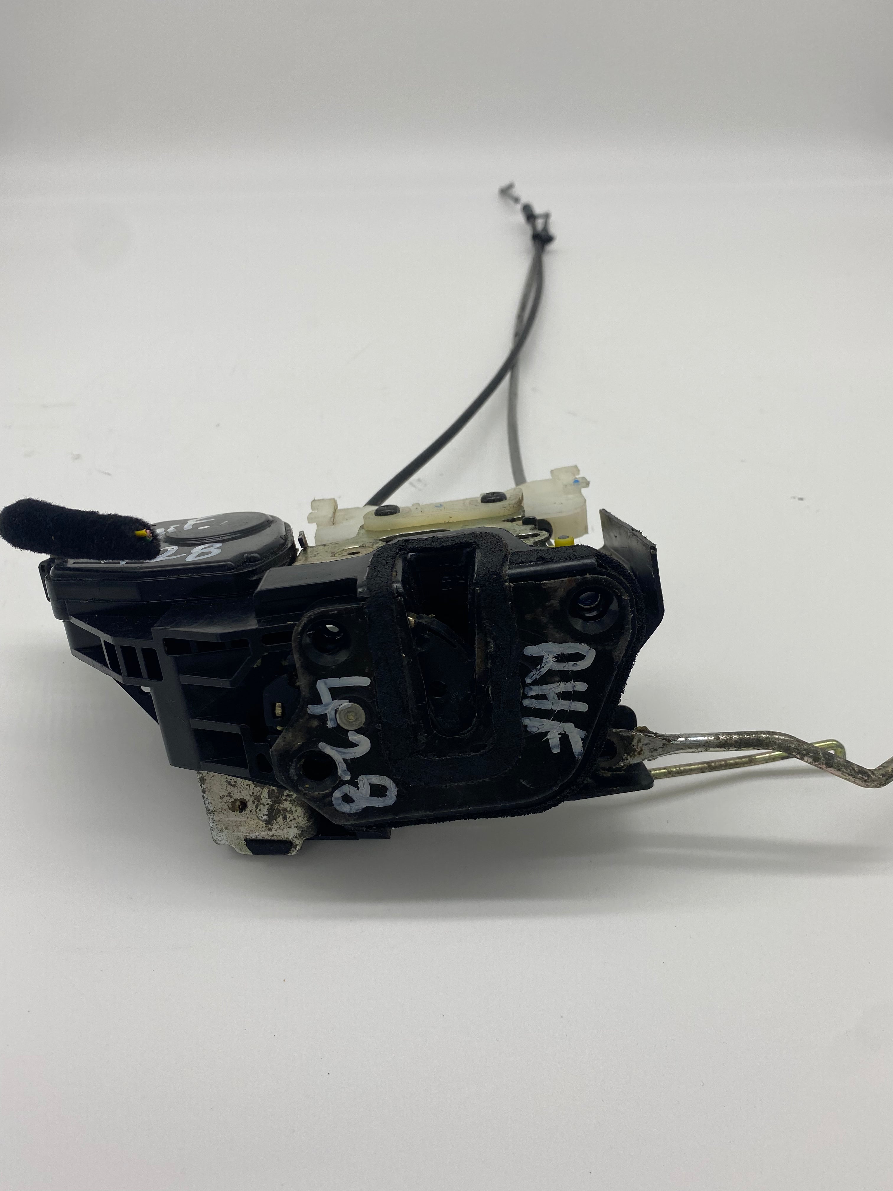 Hyundai Elantra XD 2000-2006 Door Lock Actuator Front Right Hand Side