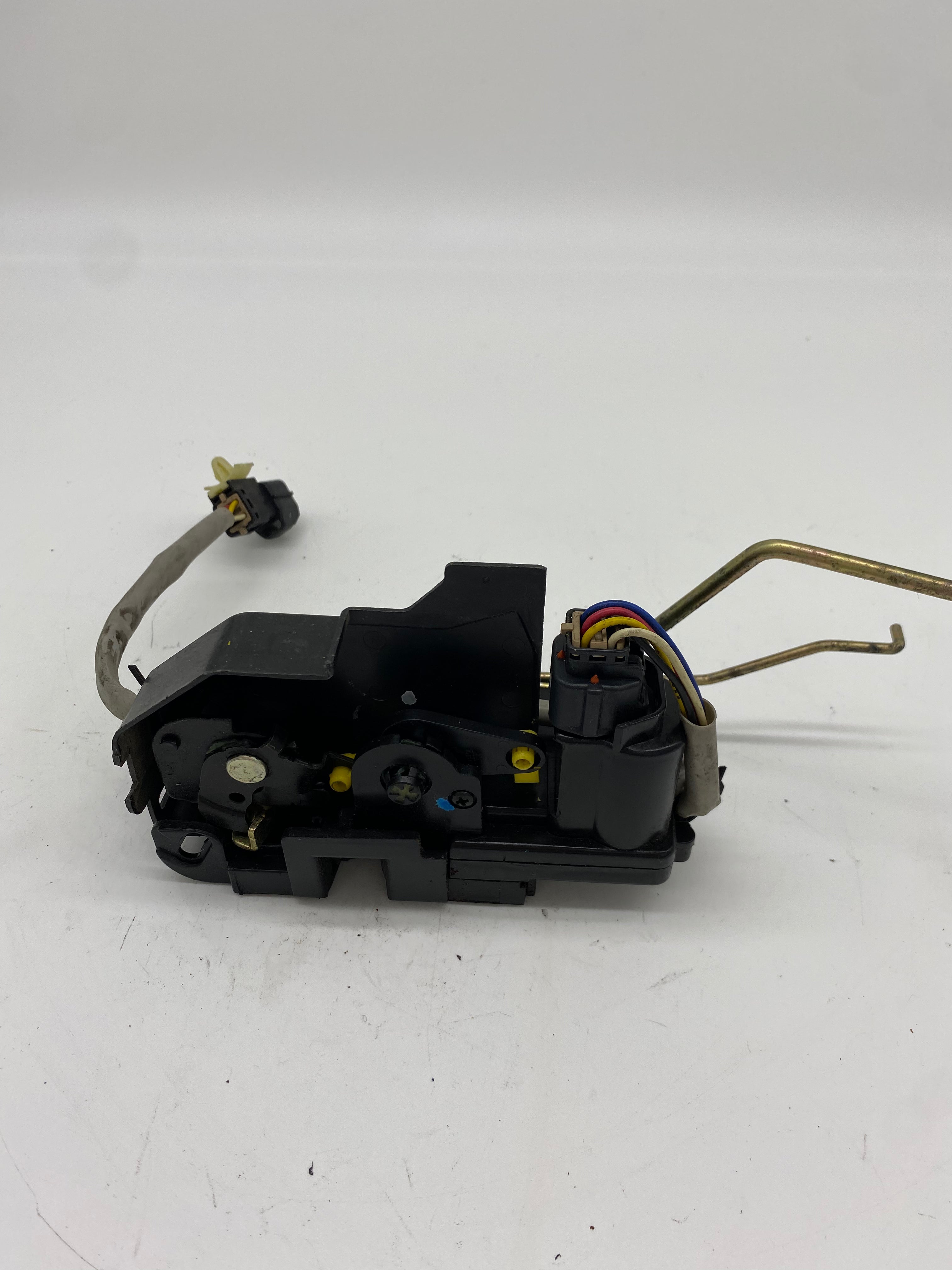 Hyundai Terracan HP 2001-2006 Door Lock Actuator Front Right Hand Side - 0