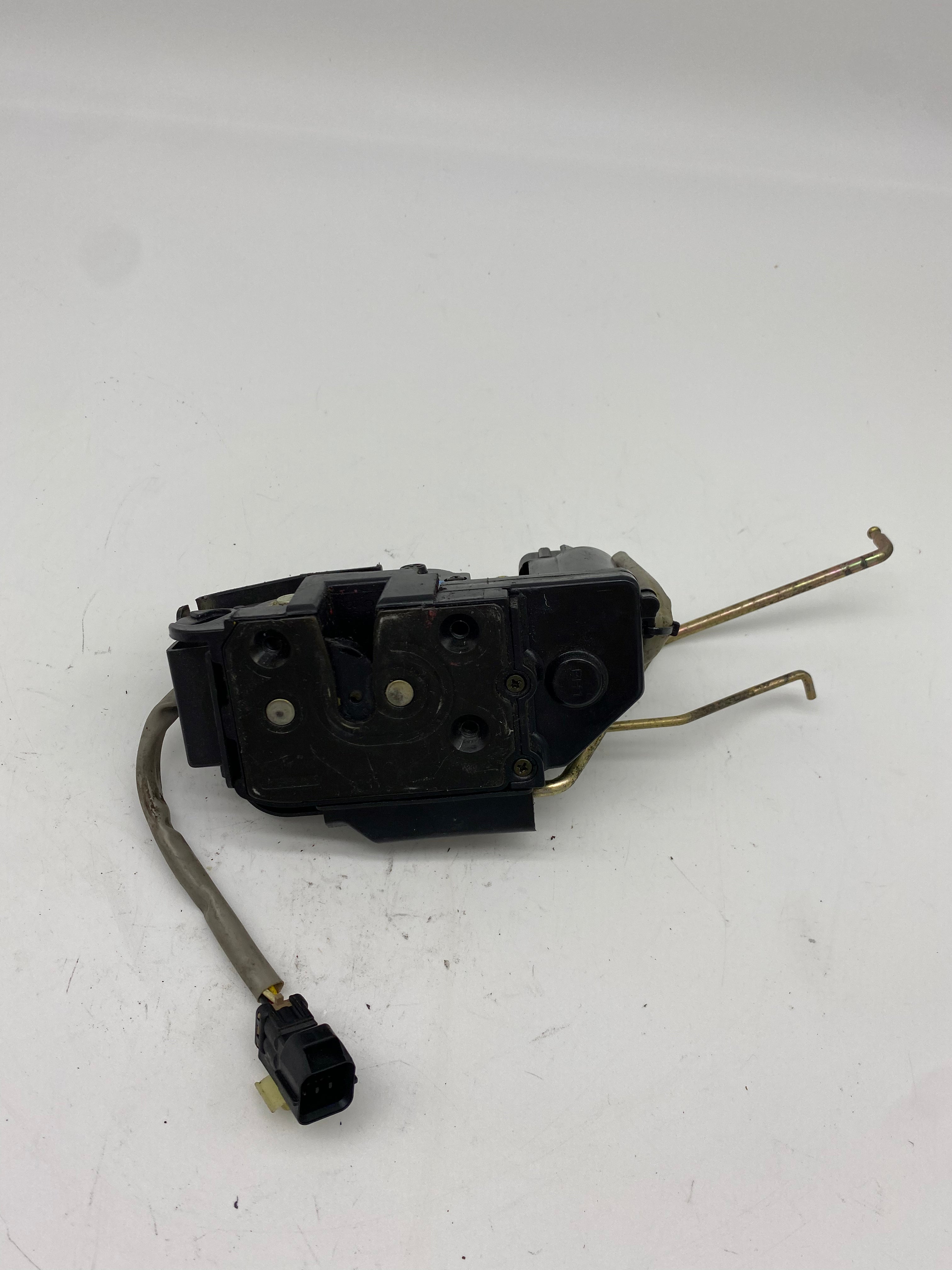 Hyundai Terracan HP 2001-2006 Door Lock Actuator Front Right Hand Side