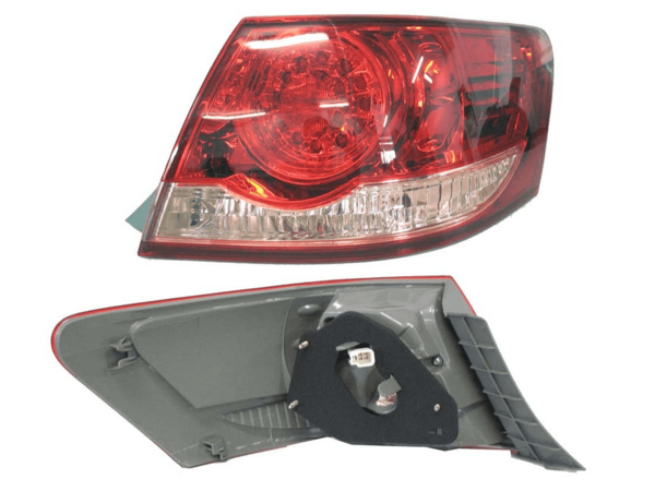 Toyota Aurion GSV40 2006-2009 Outer Tail Light Right Hand Side